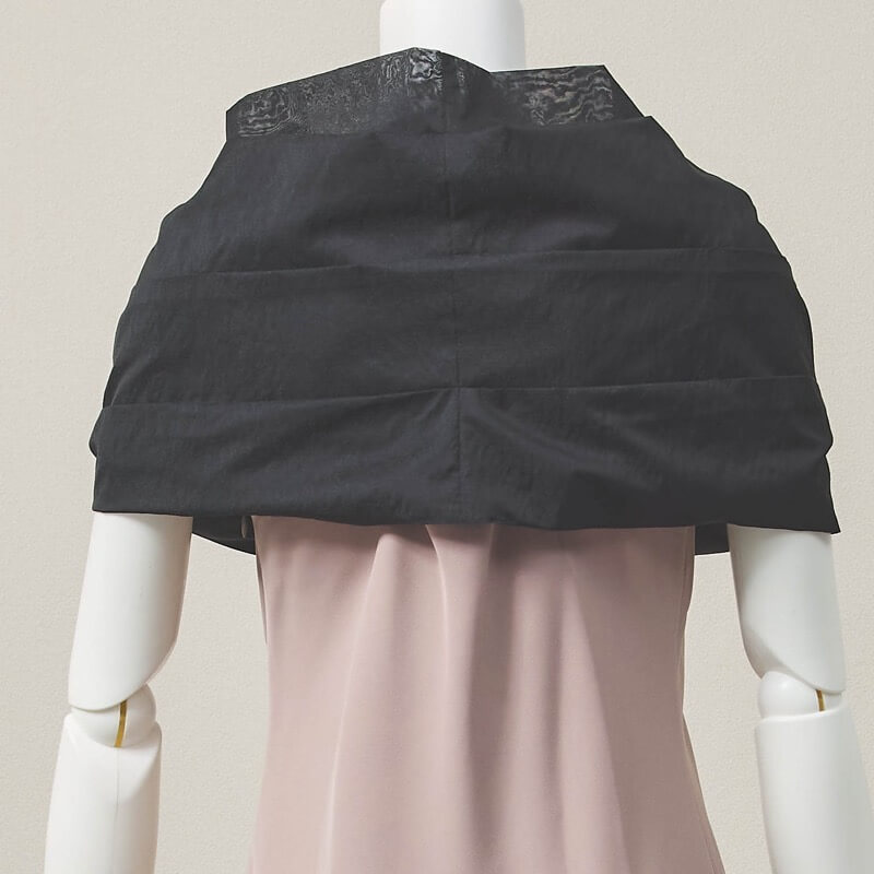 ブラックのオーガンジー3WAYストール