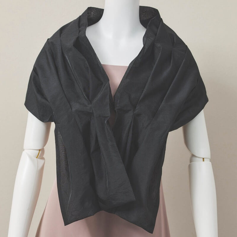 ブラックのオーガンジー3WAYストール