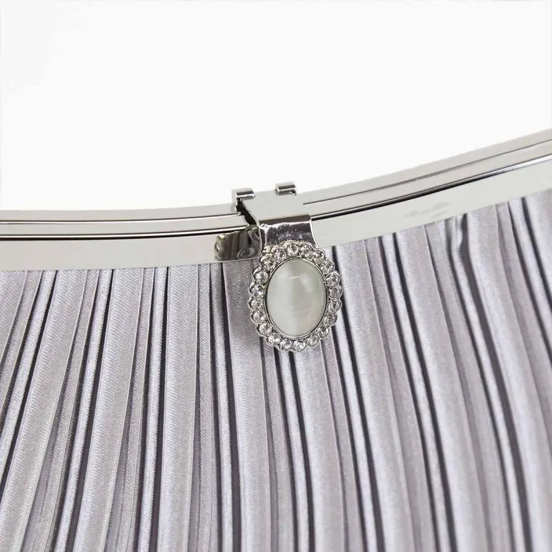 ネイビーの切替えレースドレスコーディネートセット