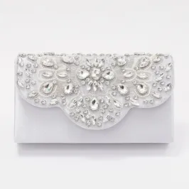 シルバーのビジューバッグ