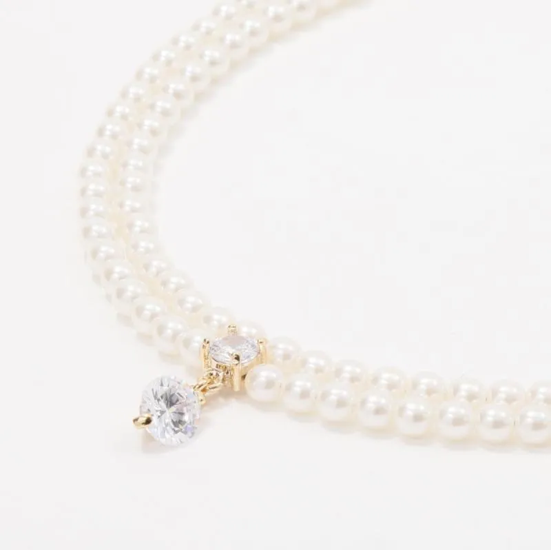 ホワイトパール2連のクリスタルチャームネックレス