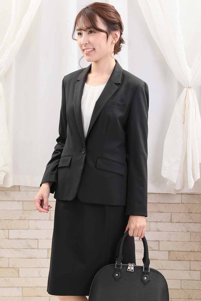 ブラックのシフォンブラウスコンビセレモニースーツセット