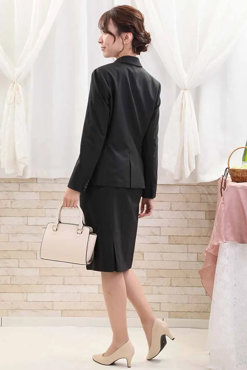 ブラックのシフォンブラウスコンビセレモニースーツセット