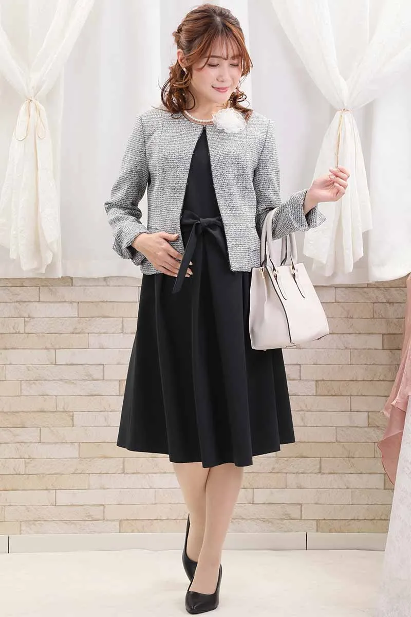 ネイビーの授乳口付ウエストリボンフレアセレモニースーツセット