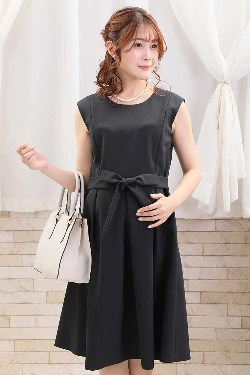 ネイビーの授乳口付ウエストリボンフレアセレモニースーツセット