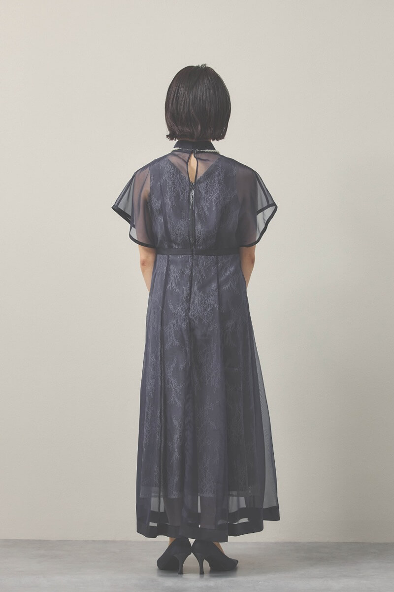 ネイビーのレース×オーガンジーのシアードレス