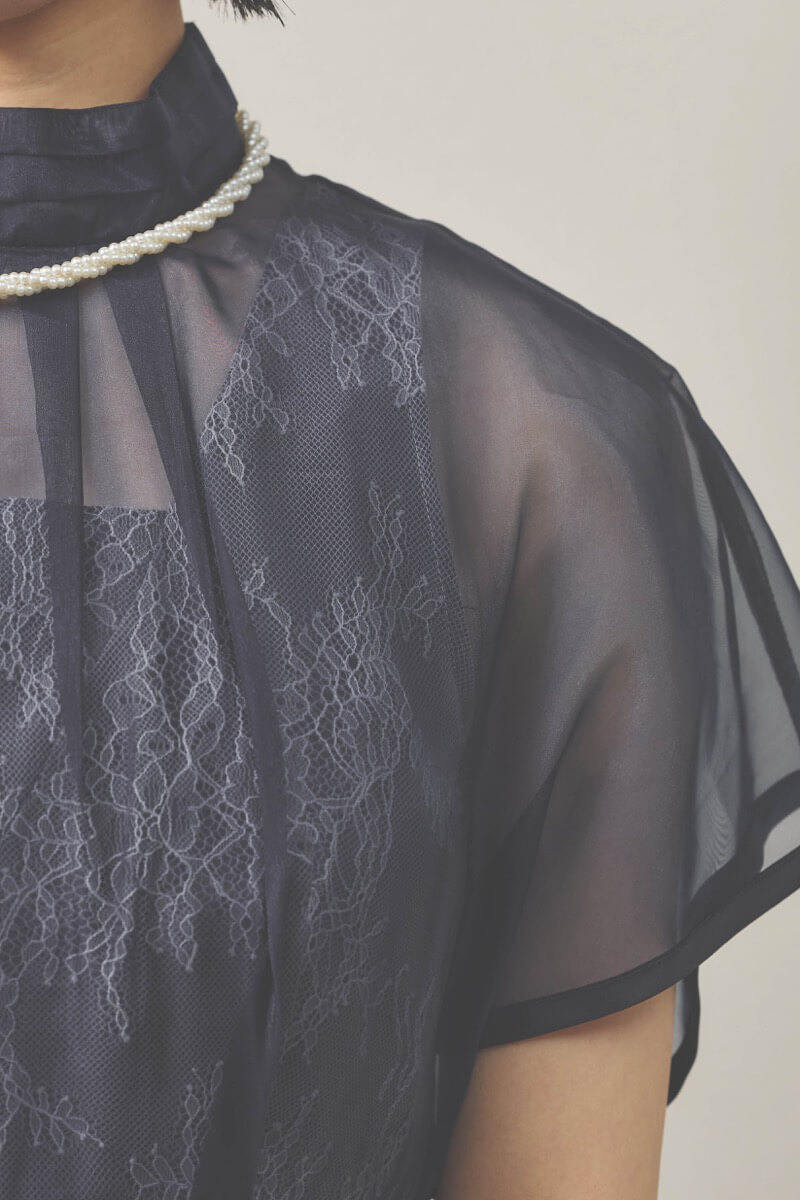 ネイビーのレース×オーガンジーのシアードレス