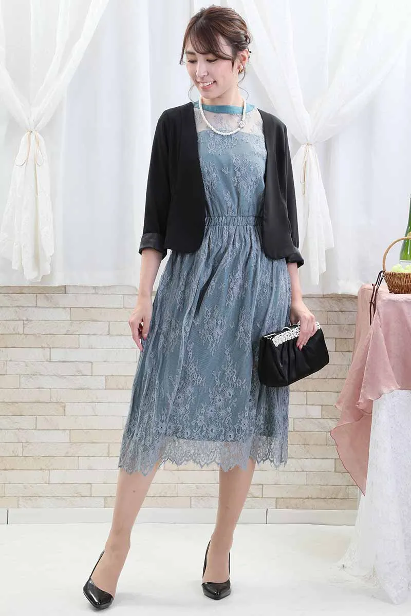 ブラックのV開きノーカラーボレロ