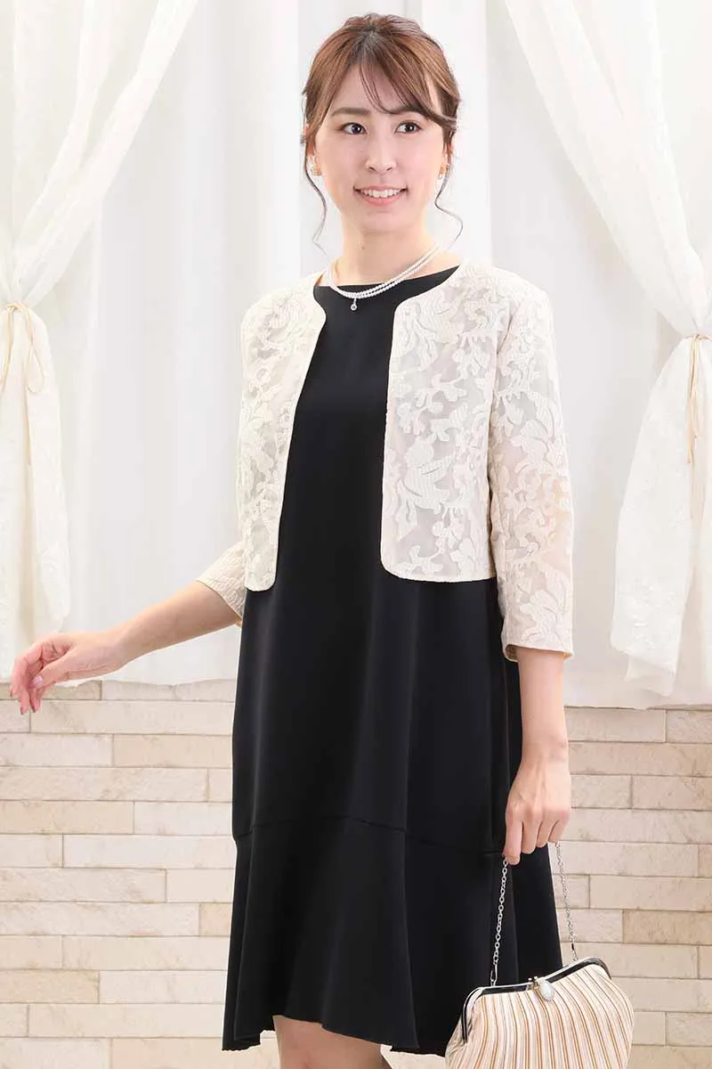 ホワイトパール2連のクリスタルチャームネックレス