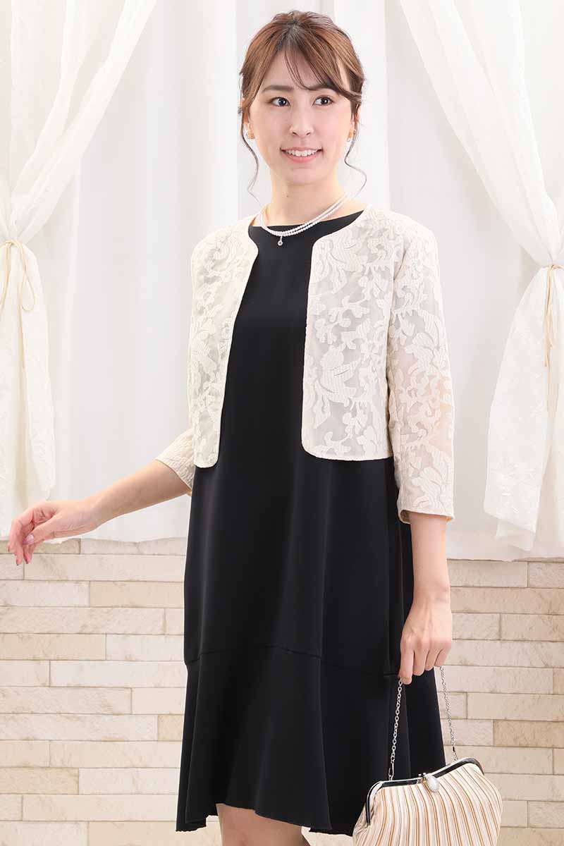 ホワイトパール2連のクリスタルチャームネックレス