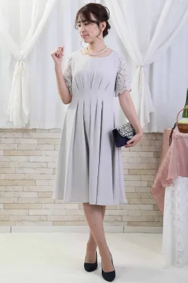 ネイビーのビジューバッグ