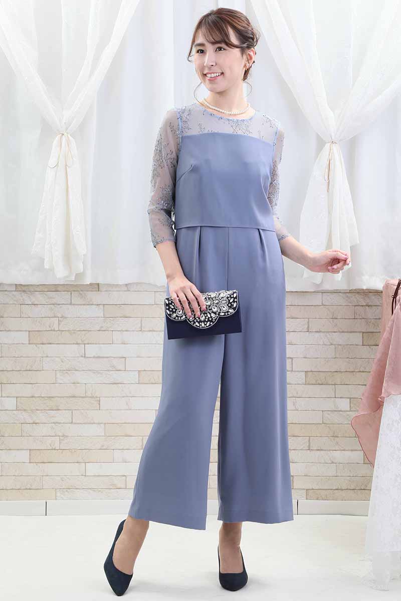 ネイビーのビジューバッグ