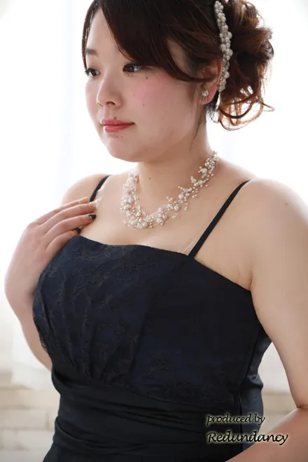 ネイビーのシャンタンレースドレスコーディネートセット