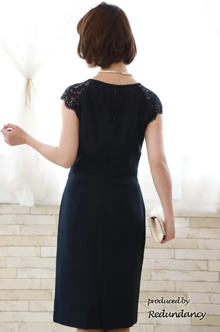 ネイビーのショルダーレースタイトドレスコーディネートセット