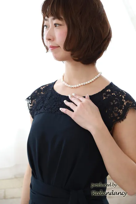 ネイビーのショルダーレースタイトドレスコーディネートセット