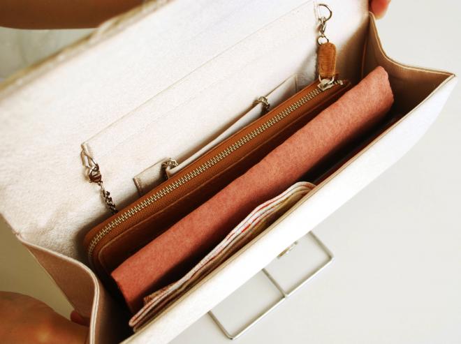 ネイビーのショルダーレースタイトドレスコーディネートセット