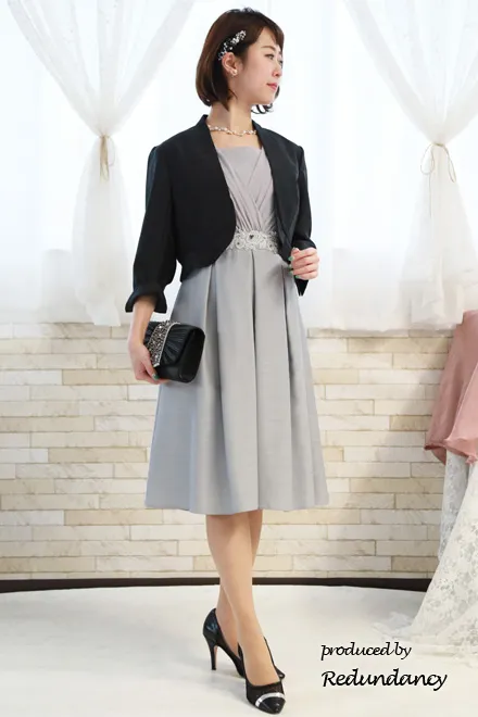 シルバーのウエスト刺繍入りシャンタンドレスコーディネートセット