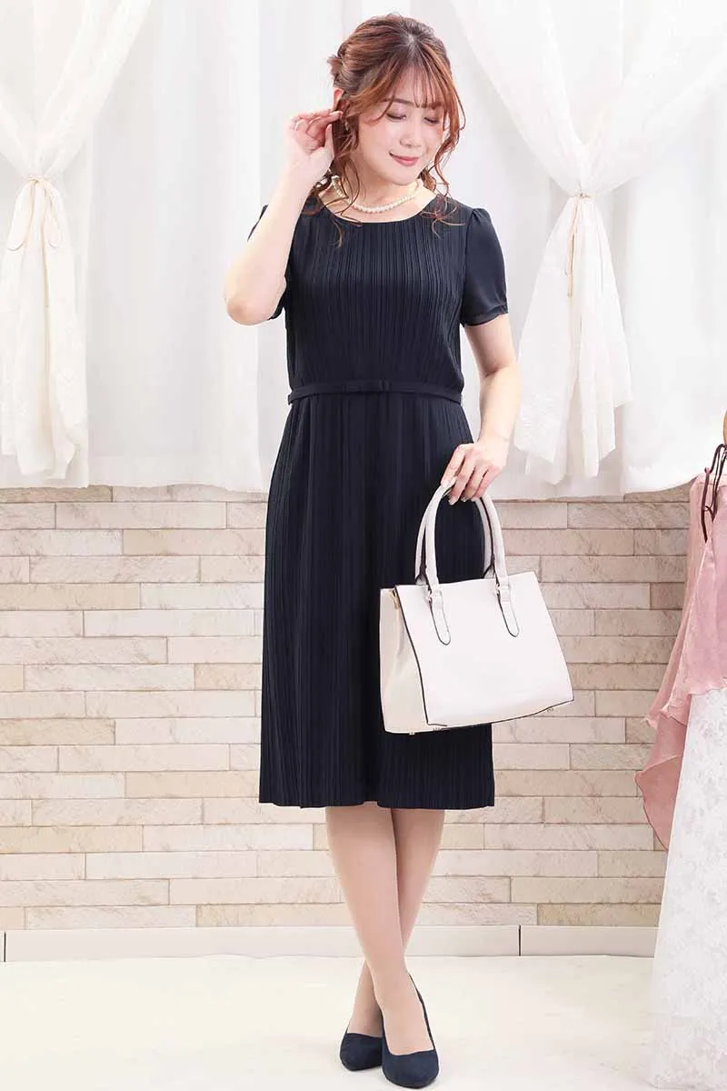 ネイビーのクラシックプリーツセレモニースーツセット