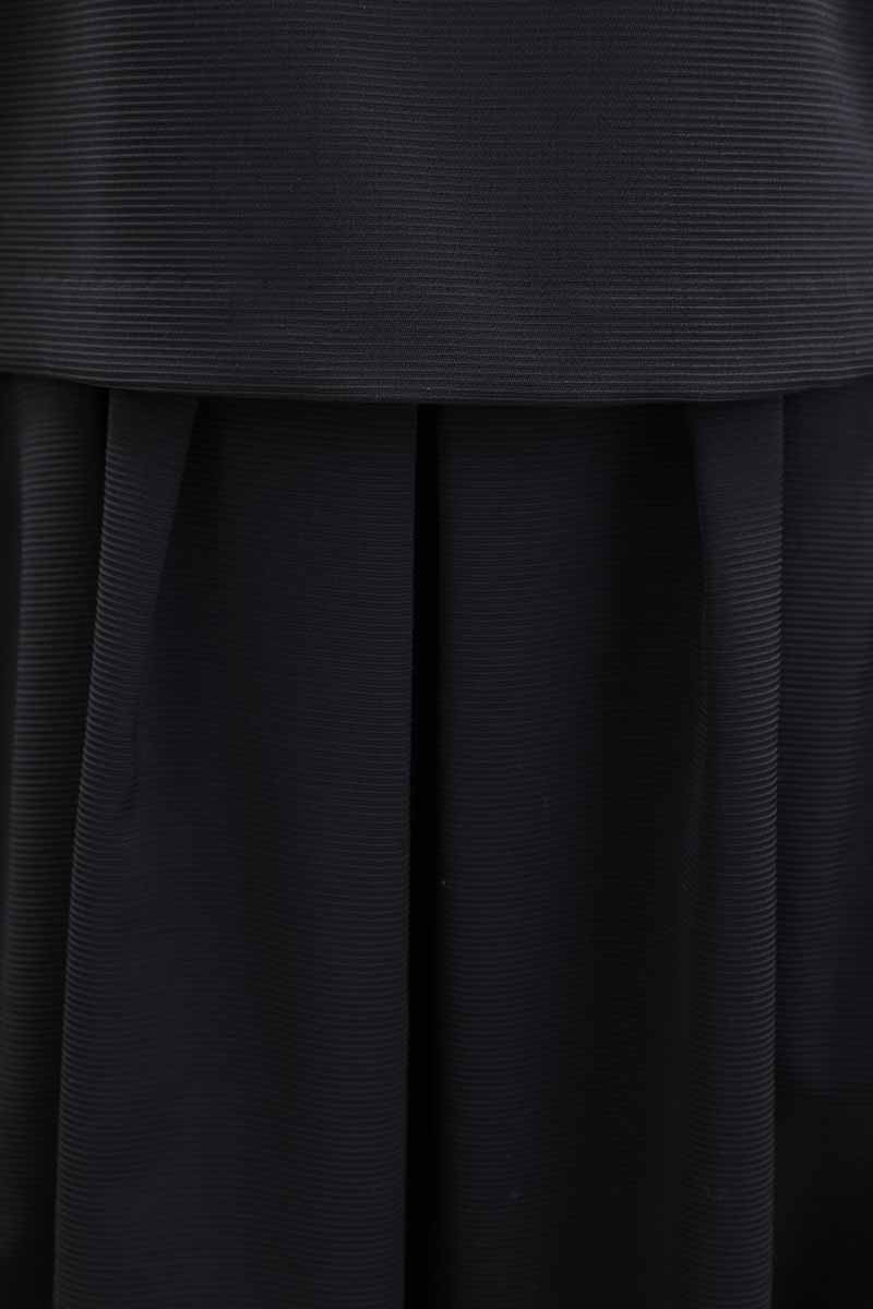 ネイビーのハートネックフレアセレモニースーツセット