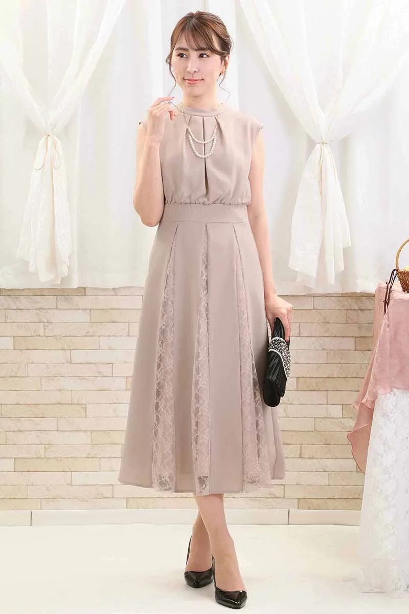 ピンクベージュの切替えレースドレスコーディネートセット