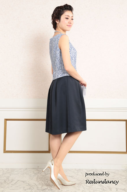 ネイビー×ブルーのツーピース風フラワーレースドレス