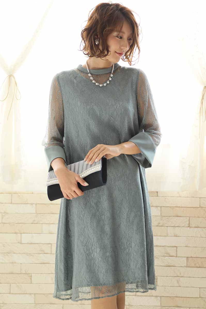 グリーンのシアーレースAラインドレス