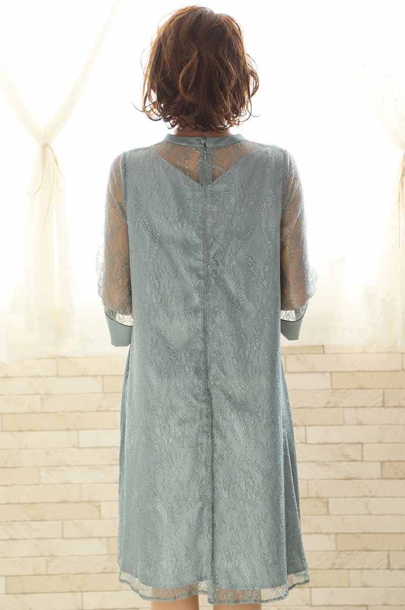 グリーンのシアーレースAラインドレス