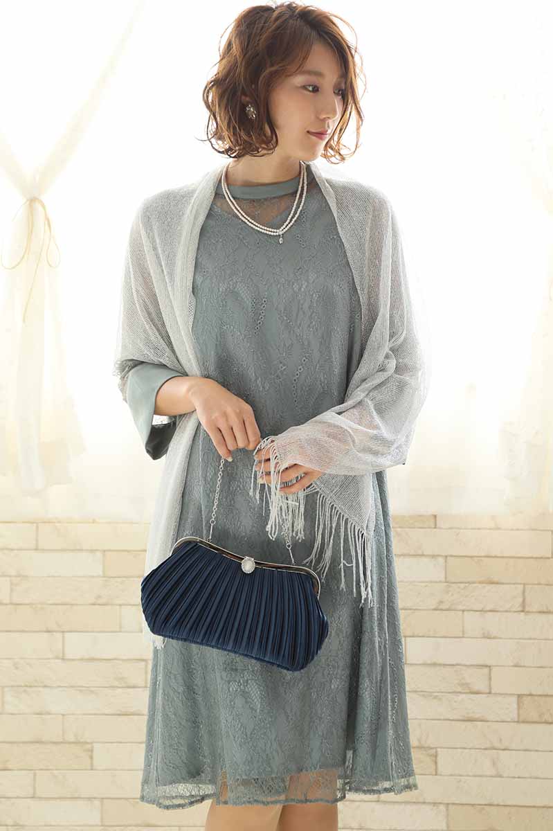 グリーンのシアーレースAラインドレス