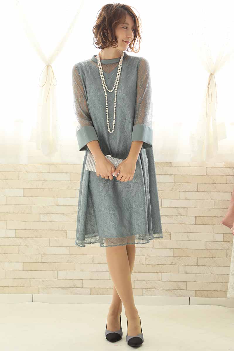 グリーンのシアーレースAラインドレス