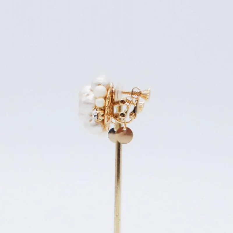 コットンパール×ビジューモチーフのイヤリング