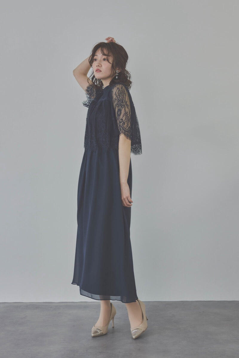 ネイビーの授乳口付ハイネックレースドレス