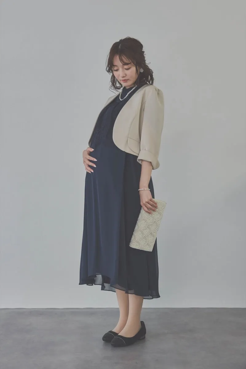 ネイビーの授乳口付ハイネックレースドレス