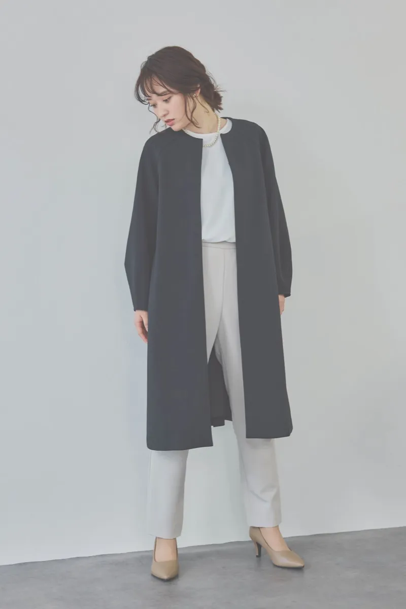 ブラックのバックパールコート