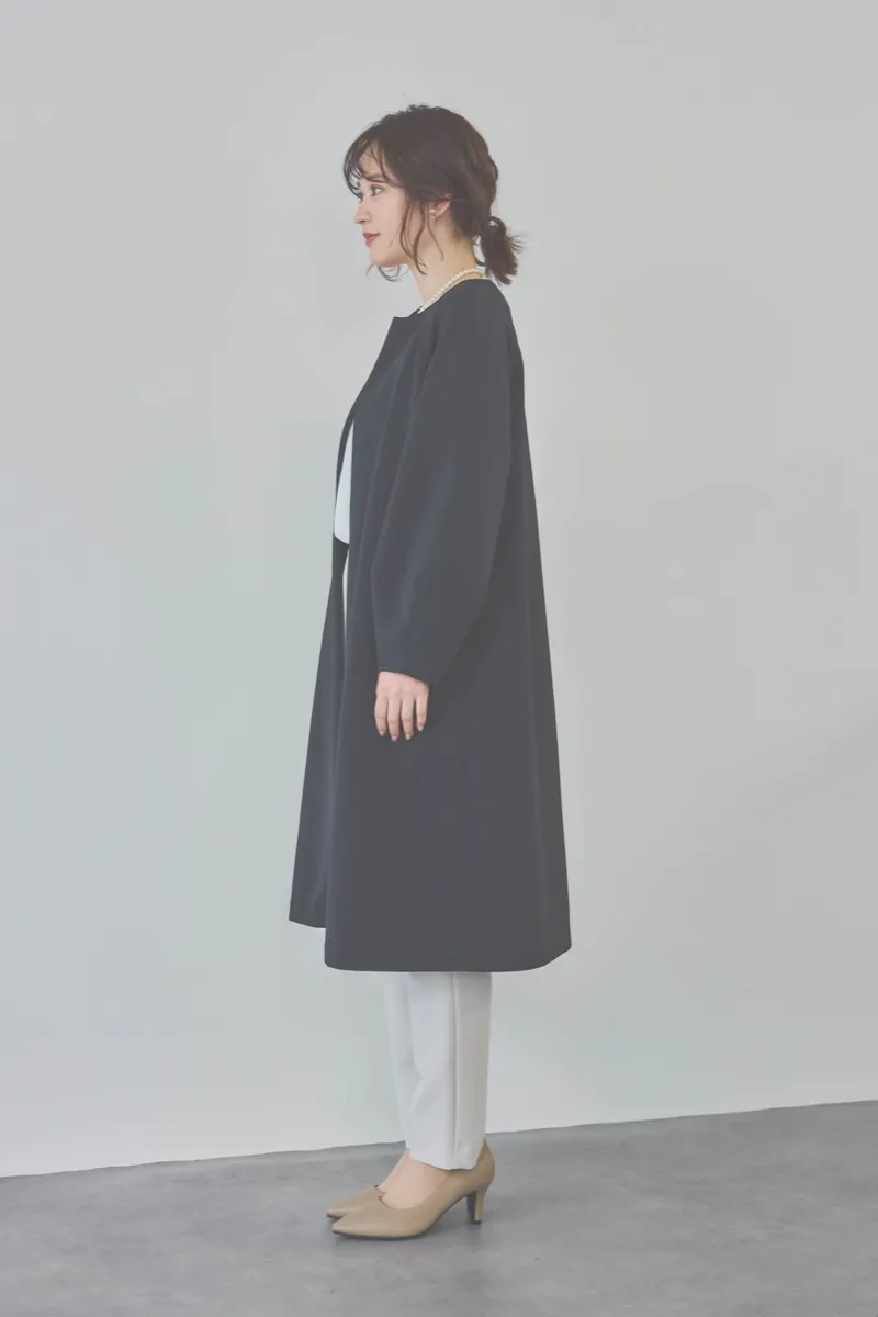 ブラックのバックパールコート