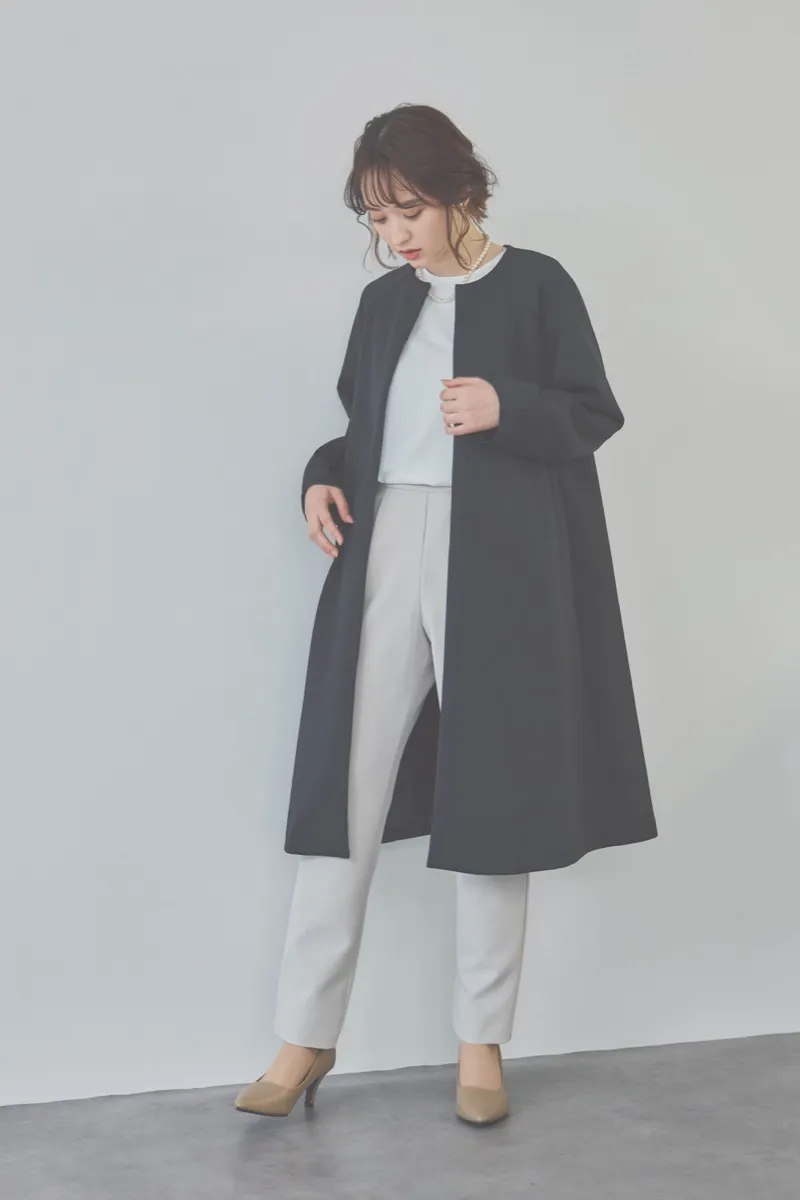 ブラックのバックパールコート