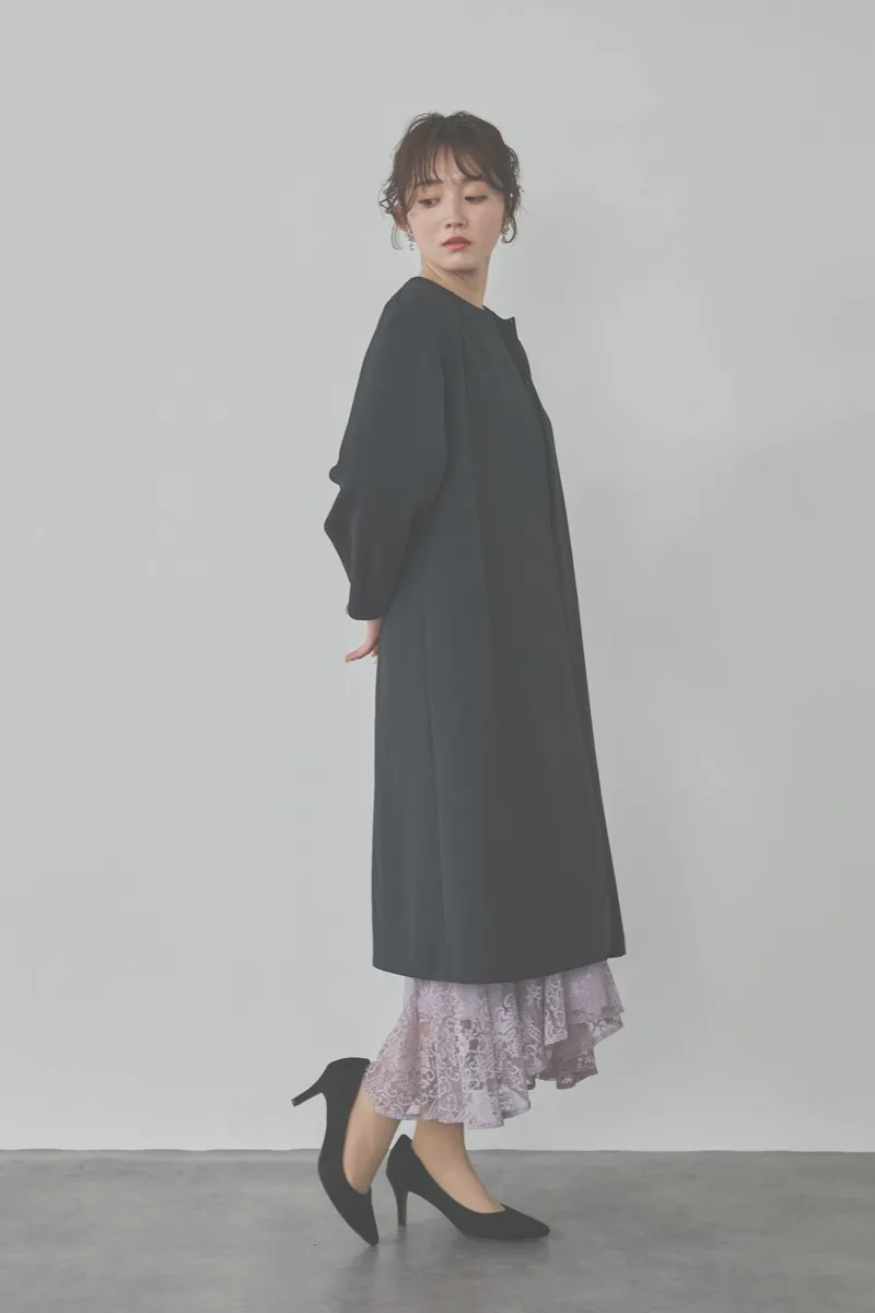 ブラックのバックパールコート