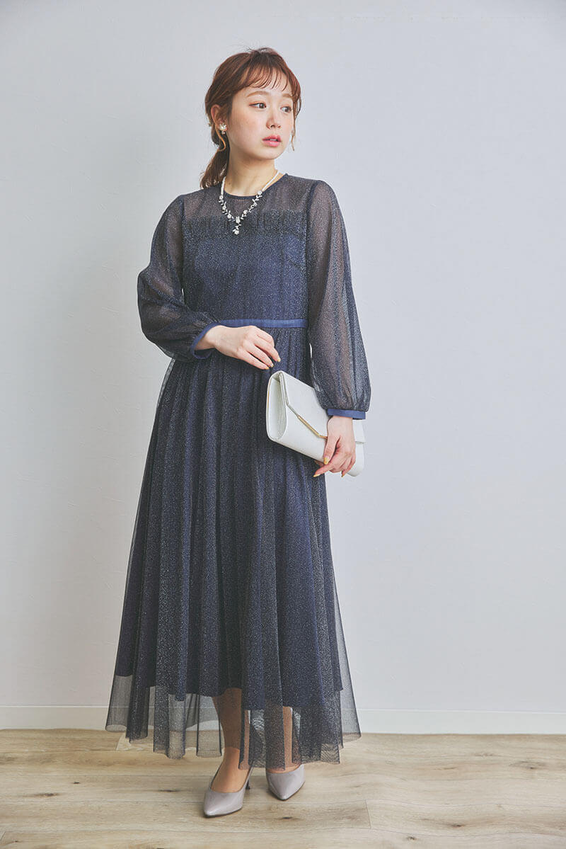 シルバーのパールフラワーネックレス