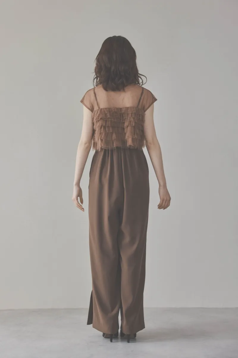 ブラウンのチュールフリルオールインワンドレス