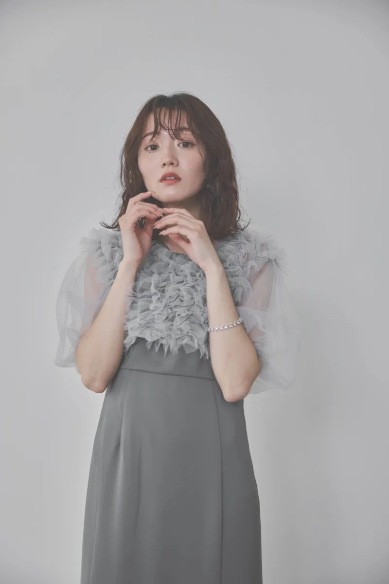 ブルーのチュールフリルアシンメトリードレス