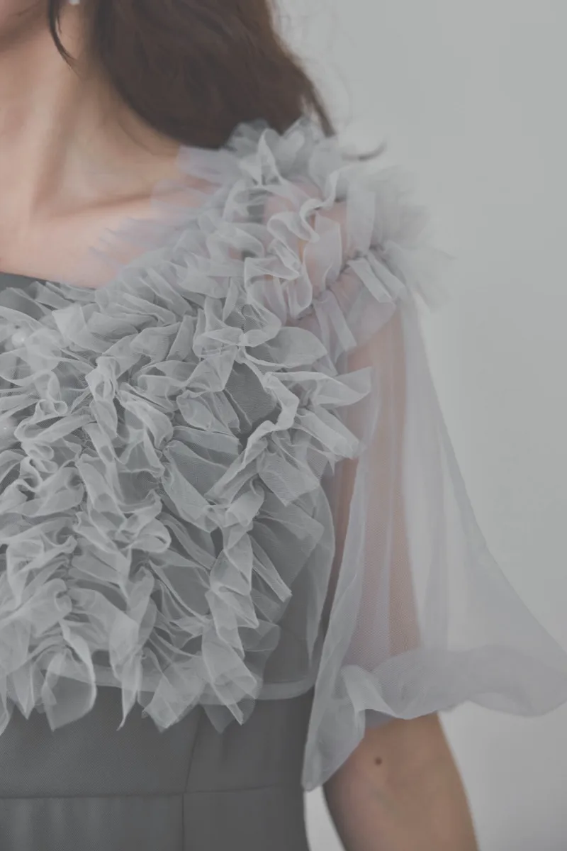 ブルーのチュールフリルアシンメトリードレス