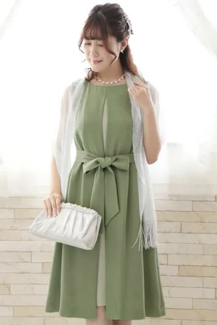 グリーンの前開き風レイヤードドレスコーディネートセット