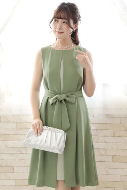グリーンの前開き風レイヤードドレスコーディネートセット