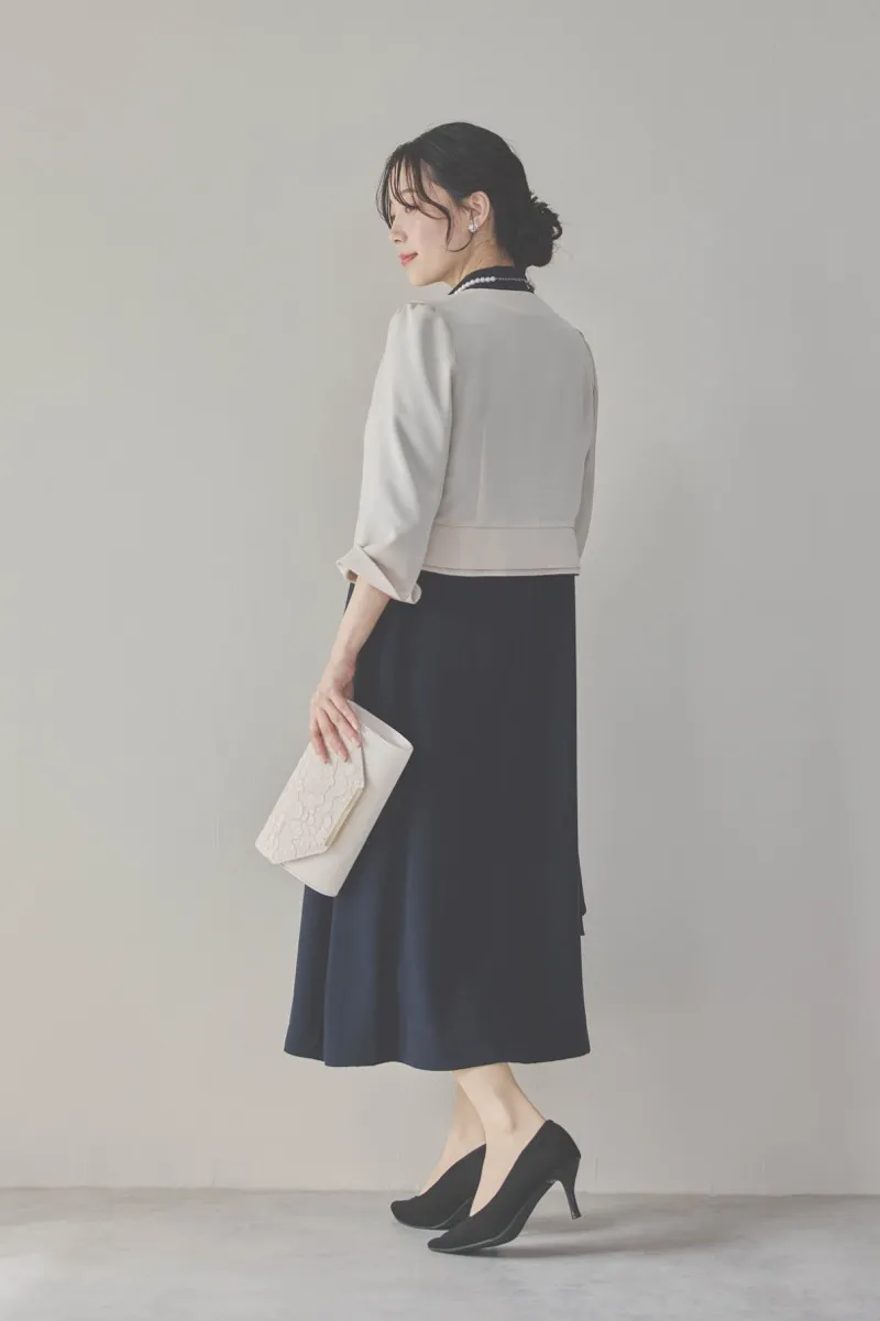 ネイビーのフロントドレープ前開きドレス [ 店頭販売価格 42,900円 ]