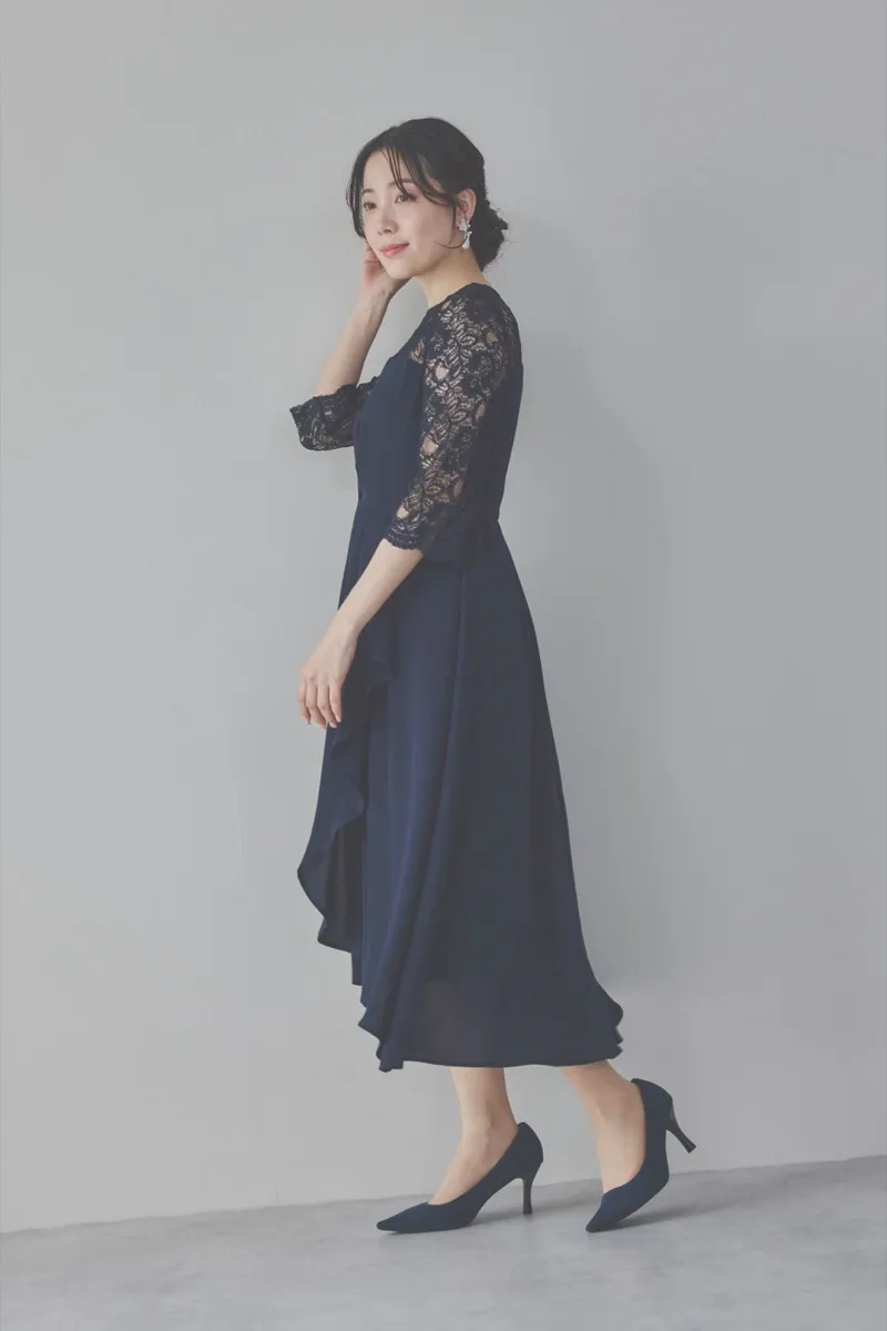 ネイビーのデコルテ切り替えラップドレス [ 店頭販売価格 37,400円 ]