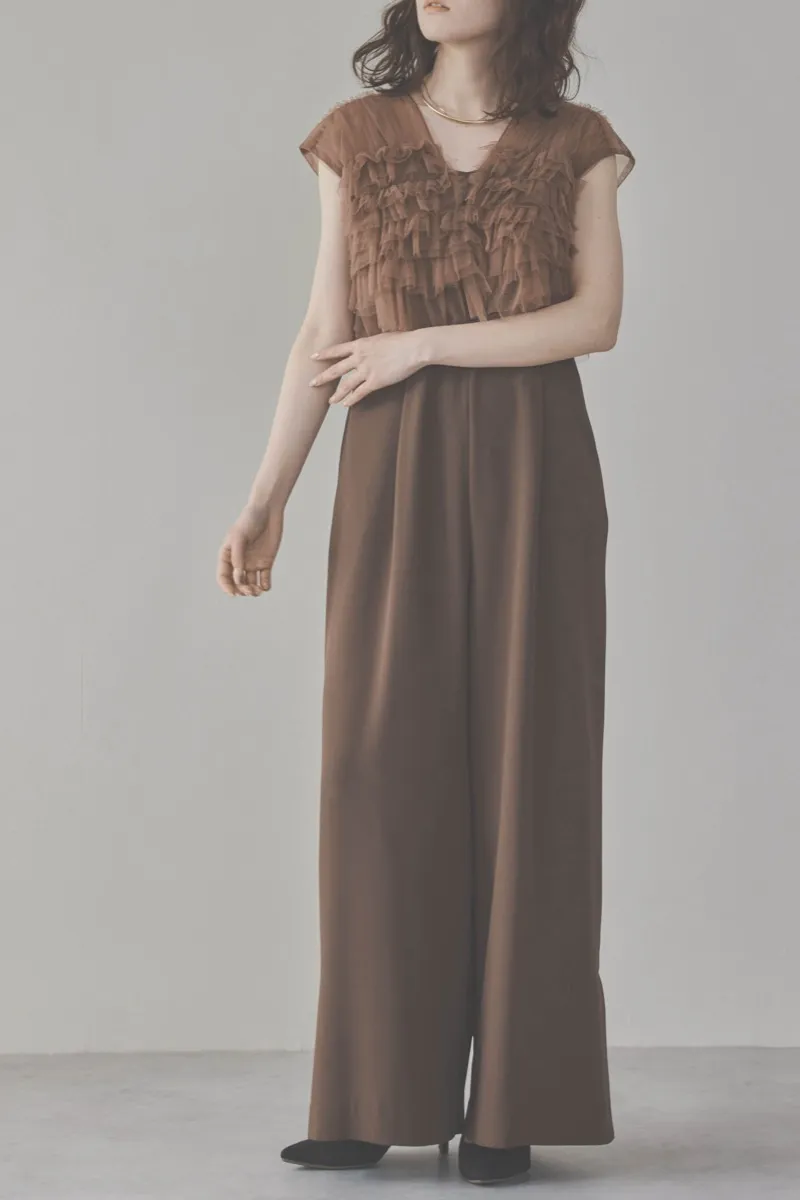 ブラウンのチュールフリルオールインワンドレス