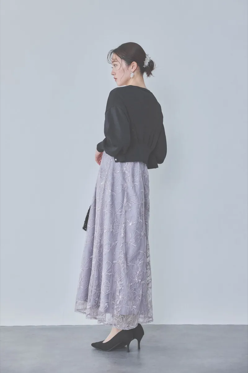 ラベンダーのビオラモチーフ刺繍ドレス