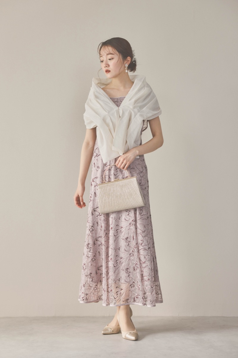 パープルのチュール刺繍マーメイドドレス