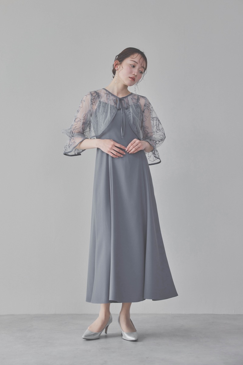 サックスの線描フラワー刺繍ボレロセットドレス