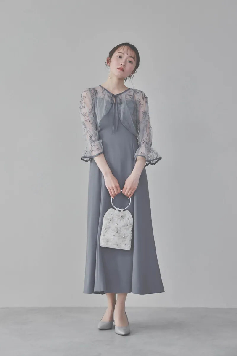 サックスの線描フラワー刺繍ボレロセットドレス