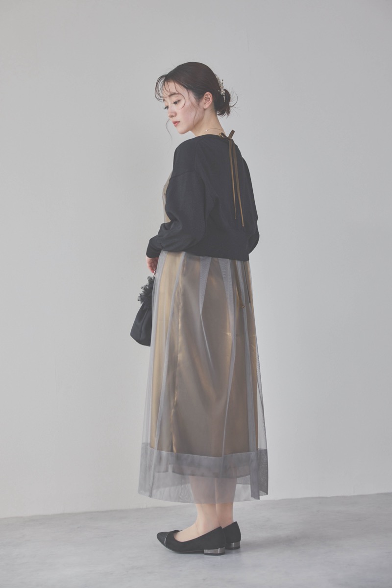 ブラウンのチュール×シャンブレードレス